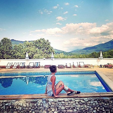 Hotel Tihiat Kat Apriltsi  Εξωτερικό φωτογραφία