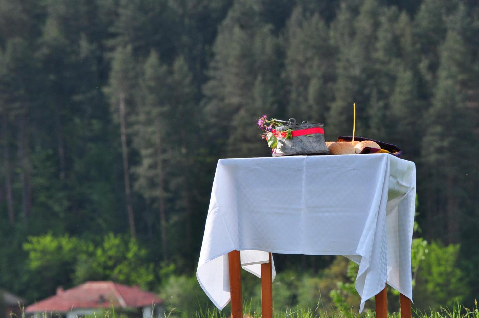 Hotel Tihiat Kat Apriltsi  Εξωτερικό φωτογραφία