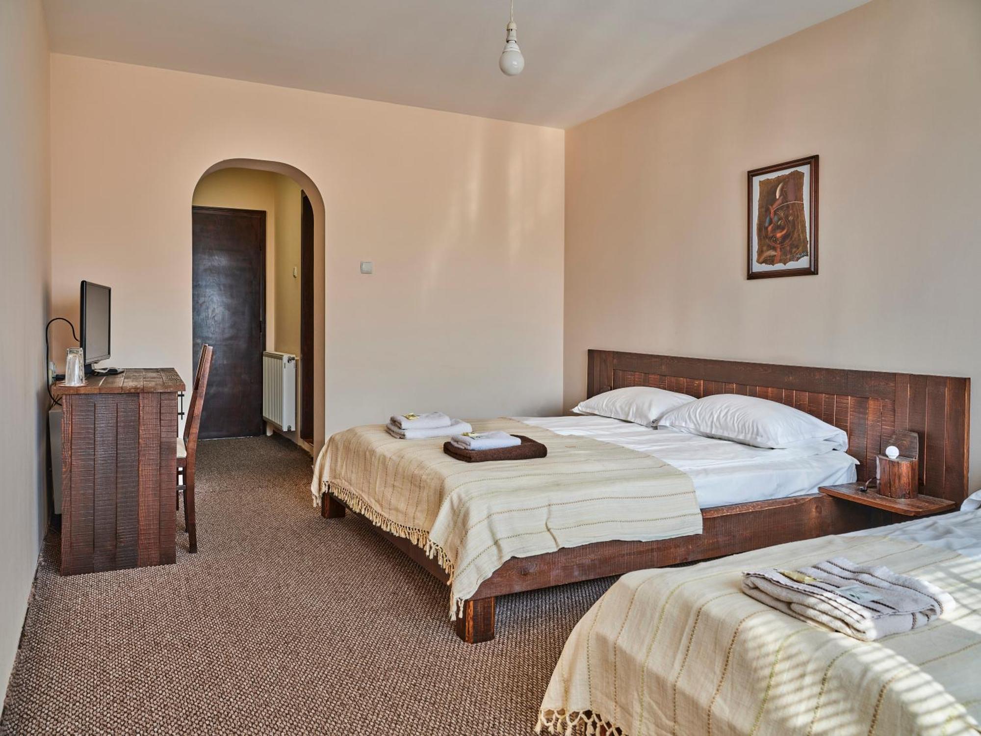 Hotel Tihiat Kat Apriltsi  Εξωτερικό φωτογραφία