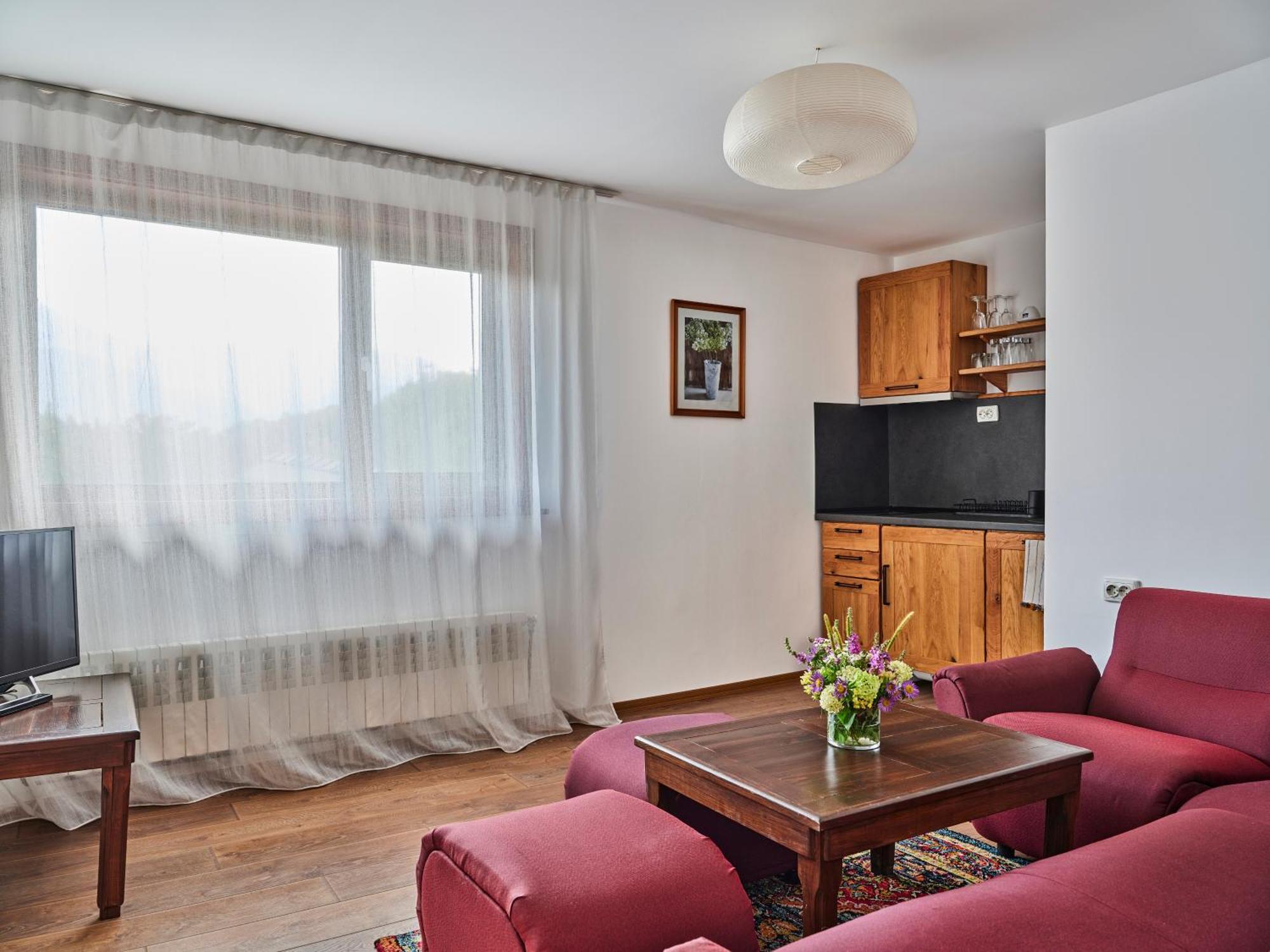 Hotel Tihiat Kat Apriltsi  Εξωτερικό φωτογραφία