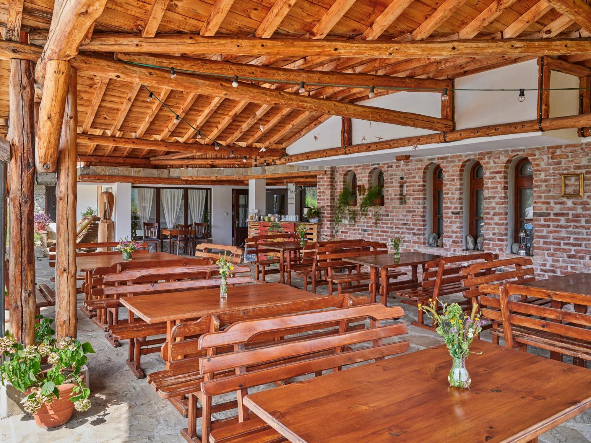 Hotel Tihiat Kat Apriltsi  Εξωτερικό φωτογραφία