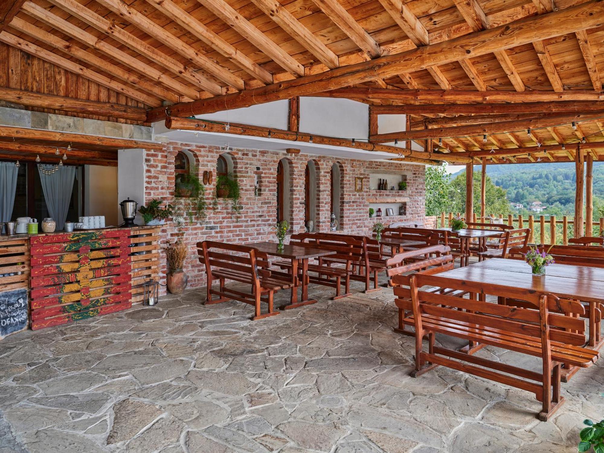 Hotel Tihiat Kat Apriltsi  Εξωτερικό φωτογραφία